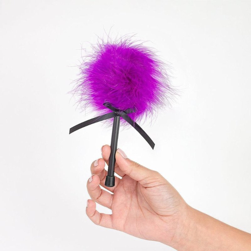 Пір'їнка - Mini Purple Feather Tickler