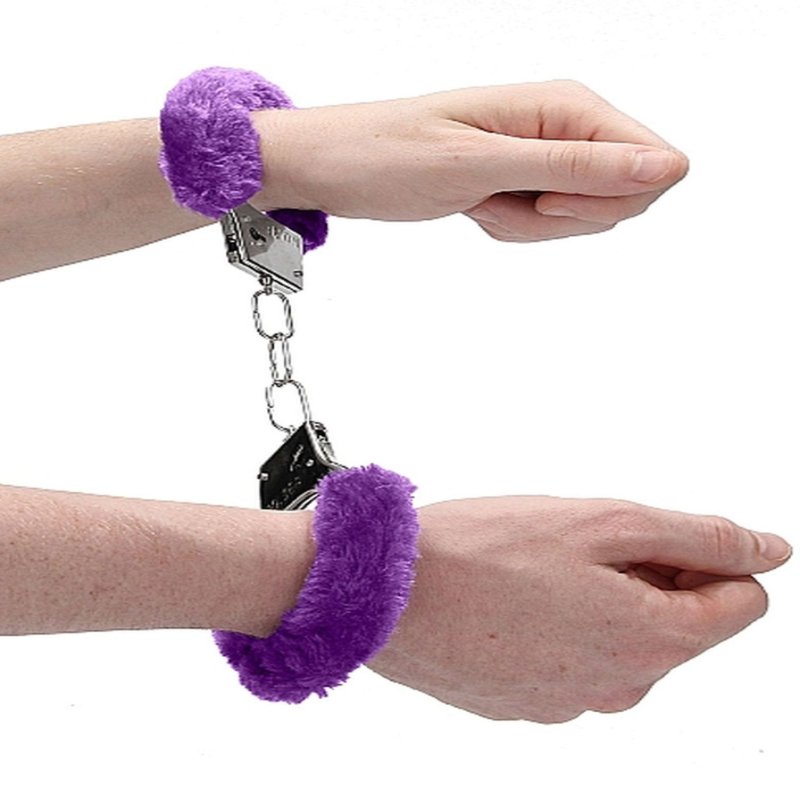 Наручники - Ouch! Beginner's Handcuffs Furry Purple