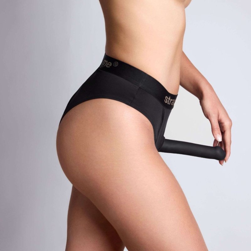 Трусики-бразиліана з фіксацією дилдо Strap-On-Me Harness Lingerie Idole – L – Black, високі