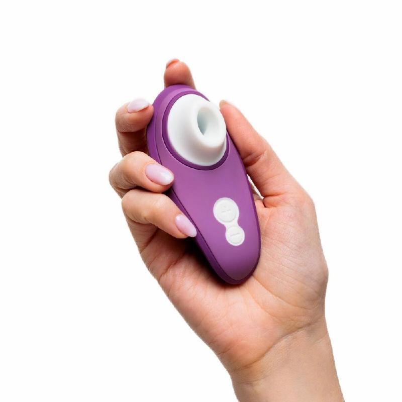 Вакуумний кліторальний стимулятор Womanizer Liberty 2 Purple, 8 режимів, магнітна кришечка