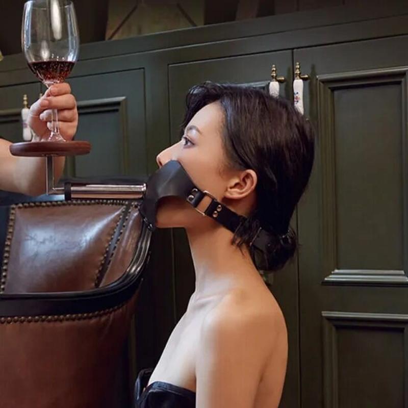 Набір для домінування LOCKINK SEVANDA Objectification Human Furniture Set, маска та 4 насадки