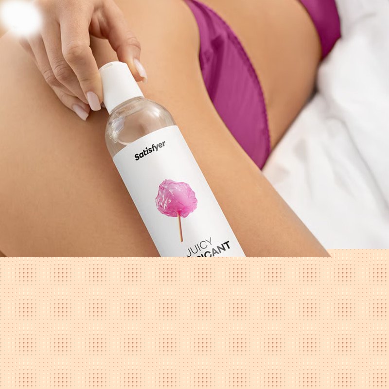 Лубрикант на водній основі Satisfyer Juicy Lubricant Cotton Candy water based 300 мл