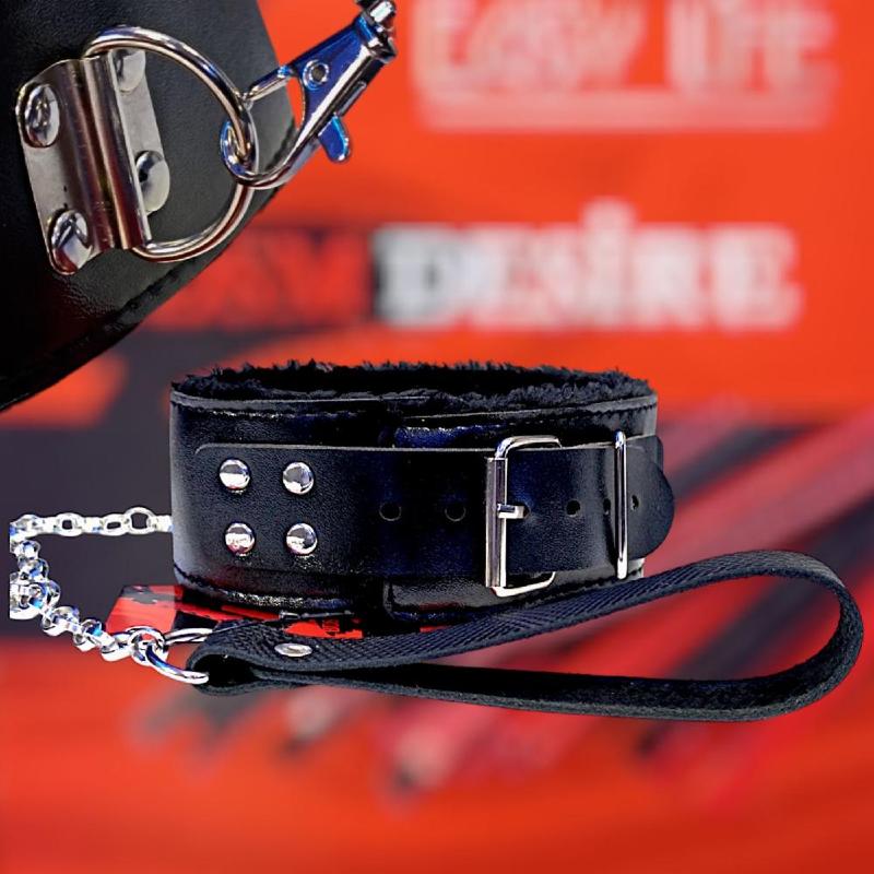 Мягкий черный ошейник "Love leash" с цепочкой-поводком и удобным черным держателем  Экокожа-металл