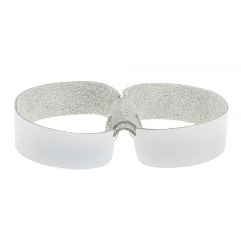 Наручники Miracles, White M