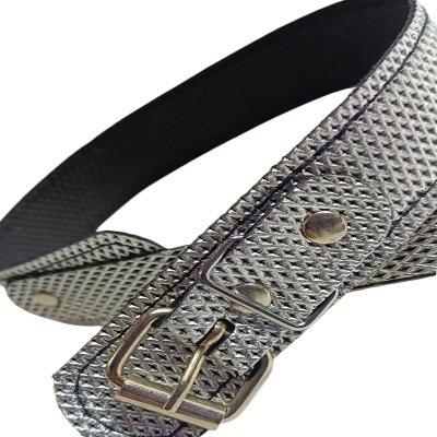 Изящный ошейник из высококачественной натуральной кожи в цвете метплл