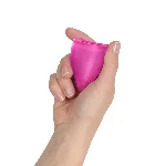 Менструальна чаша Fun Factory FUN CUP SIZE A Magenta (м'яте паковання!!!) - мініатюра 5