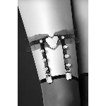 Гартер на ногу Bijoux Pour Toi - WITH HEART AND SPIKES Black, сексуальна підв'язка з сердечком - мініатюра 2