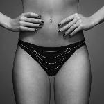 Ланцюжок-трусики Bijoux Indiscrets Magnifique Bikini Chain – Gold, прикраса для тіла - мініатюра 5