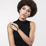 Пара браслетів на зап'ясті і палець Bijoux Indiscrets MAZE Hand Bracelet Harness Black, екошкіра - мініатюра 7