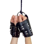 Манжети для підвісу за руки Art of Sex – Kinky Hand Cuffs For Suspension, чорні, натуральна шкіра - мініатюра 1