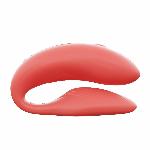 Смарт-вібратор для пар We-Vibe Chorus Crave Coral, сенсорне керування вібраціями стисненням пульта - мініатюра 3
