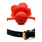 Силіконовий кляп з трояндою Master Series: Blossom Silicone Rose Gag – Red - мініатюра 5