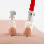 Вакуумна помпа для клітора Blush Temptasia – Beginner's Clitoral Pumping System, механічна, груша - мініатюра 7