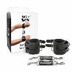 Наручники чоловічі Art of Sex - Handcuffs Dragons man з екошкіри, колір чорний - мініатюра 4
