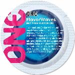 Ароматизований презерватив ONE FlavorWaves Bubblegum, 1 шт, фіолетовий, запах жувальної гумки - мініатюра 2