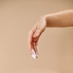 Піна для інтимної гігієни Bijoux Indiscrets Sex Au Naturel Prebiotic Intimate Wash Gentle Foam 150мл - мініатюра 8