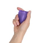 Менструальна чаша Fun Factory FUN CUP SIZE A Black Currant, багаторазова, діаметр 4 см, об’єм 20 мл - мініатюра 4