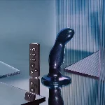 Дилдо з вібрацією Strap-On-Me FINGERING & VIBRATING DILDO - M - BLUE, з манливим рухом - мініатюра 4