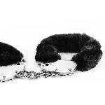 Наручники с мехом черные Fluffy Hand Cuffs, Black - мініатюра 3